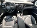 Toyota Camry 2020 года за 15 750 000 тг. в Уральск – фото 8