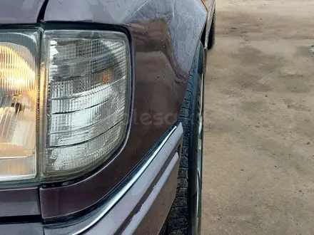 Mercedes-Benz E 200 1992 года за 2 500 000 тг. в Атырау – фото 2