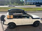 Volkswagen Touareg 2008 года за 7 500 000 тг. в Астана – фото 2
