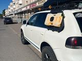 Volkswagen Touareg 2008 года за 7 500 000 тг. в Астана