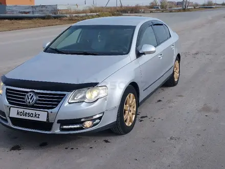 Volkswagen Passat 2005 года за 2 900 000 тг. в Астана – фото 5