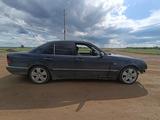 Mercedes-Benz E 280 1996 года за 1 300 000 тг. в Уральск – фото 2