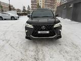 Lexus LX 570 2021 годаfor65 000 000 тг. в Петропавловск – фото 2