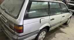 Volkswagen Passat 1991 годаfor1 250 000 тг. в Астана – фото 2