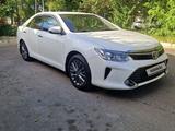 Toyota Camry 2015 годаfor12 000 000 тг. в Тараз – фото 2