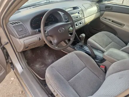 Toyota Camry 2004 года за 4 500 000 тг. в Актау – фото 9