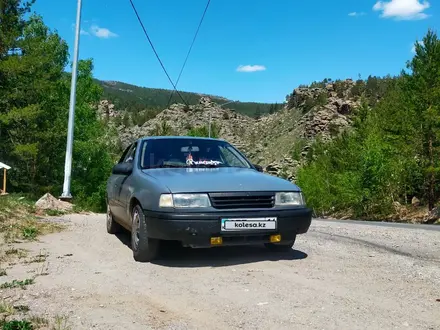 Opel Vectra 1990 годаүшін700 000 тг. в Аксу – фото 2