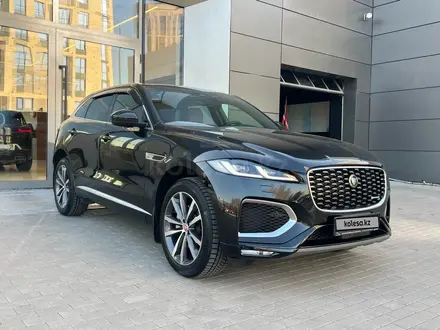 Jaguar F-Pace 2022 года за 39 900 000 тг. в Алматы – фото 3