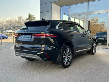 Jaguar F-Pace 2022 года за 39 900 000 тг. в Алматы – фото 6