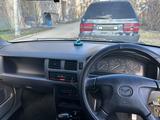 Mazda Demio 1998 года за 1 800 000 тг. в Петропавловск – фото 4