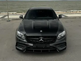Mercedes-Benz E 43 AMG