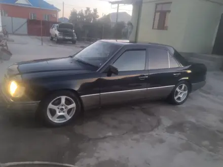 Mercedes-Benz E 220 1993 года за 2 200 000 тг. в Кызылорда – фото 12