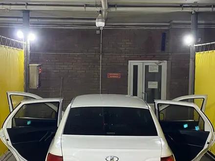 ВАЗ (Lada) Granta 2190 2013 года за 1 200 000 тг. в Уральск – фото 2