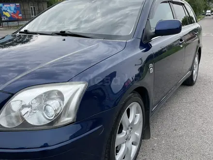 Toyota Avensis 2003 года за 4 000 000 тг. в Алматы – фото 13