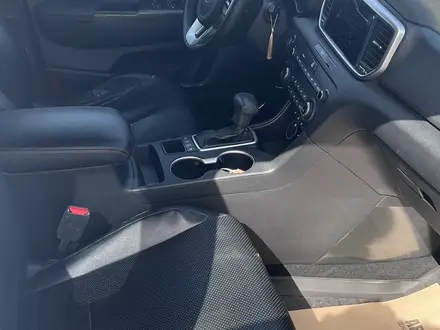 Kia Sportage 2021 года за 12 000 000 тг. в Шымкент – фото 20