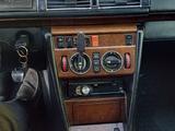 Mercedes-Benz E 280 1994 годаүшін2 200 000 тг. в Атырау – фото 3