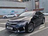 Toyota Camry 2017 года за 14 000 000 тг. в Алматы