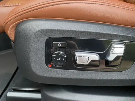 BMW X7 2021 года за 42 000 000 тг. в Алматы – фото 22
