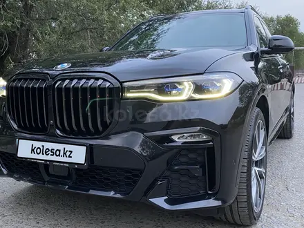 BMW X7 2021 года за 42 000 000 тг. в Алматы – фото 26