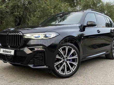 BMW X7 2021 года за 42 000 000 тг. в Алматы – фото 2