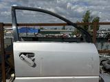 Дверь правый передняя Тойота пикник 1998 г за 50 000 тг. в Актобе