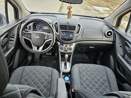 Chevrolet Tracker 2015 года за 8 500 000 тг. в Алматы – фото 44