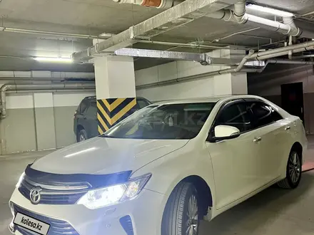 Toyota Camry 2016 года за 11 000 000 тг. в Шымкент – фото 2