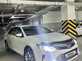 Toyota Camry 2016 года за 11 000 000 тг. в Шымкент