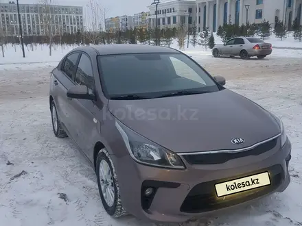 Kia Rio 2019 года за 7 400 000 тг. в Астана – фото 2