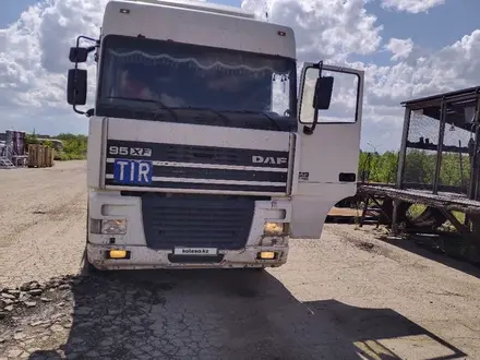 DAF  Xf95 1998 года за 10 000 000 тг. в Астана – фото 6