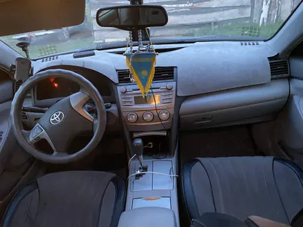 Toyota Camry 2011 года за 6 200 000 тг. в Петропавловск – фото 3