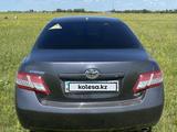 Toyota Camry 2011 года за 6 200 000 тг. в Петропавловск – фото 2