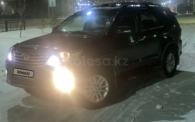 Toyota Fortuner 2015 годаfor12 200 000 тг. в Караганда