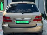 Mercedes-Benz B 170 2006 года за 3 500 000 тг. в Караганда – фото 2