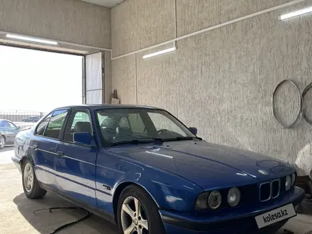 BMW 530 1992 года за 2 800 000 тг. в Жанаозен – фото 3