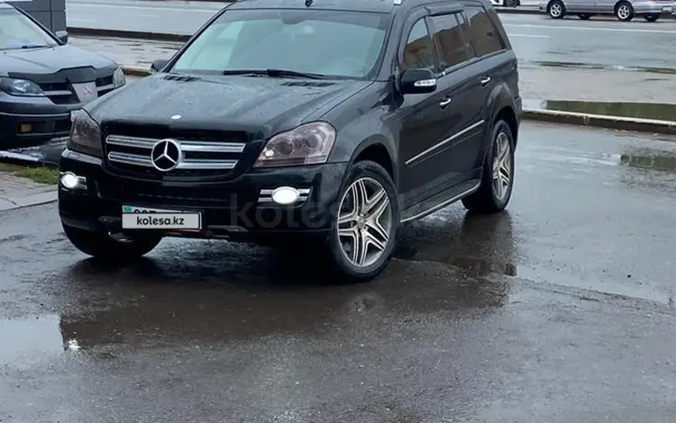 Mercedes-Benz GL 500 2007 годаfor8 500 000 тг. в Астана