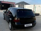 Volkswagen Golf 2000 года за 1 800 000 тг. в Жанаозен – фото 3