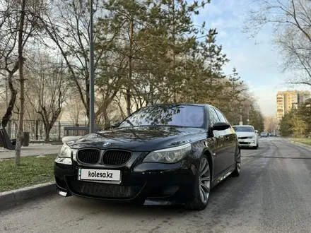 BMW M5 2005 года за 14 000 000 тг. в Алматы