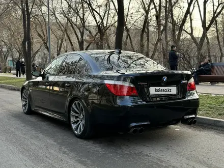 BMW M5 2005 года за 14 000 000 тг. в Алматы – фото 2