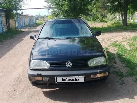 Volkswagen Golf 1996 года за 1 200 000 тг. в Уральск – фото 3