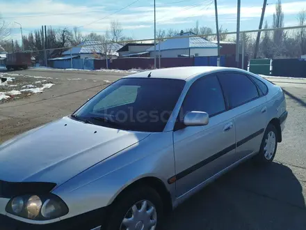 Toyota Avensis 1999 года за 1 700 000 тг. в Талдыкорган – фото 2