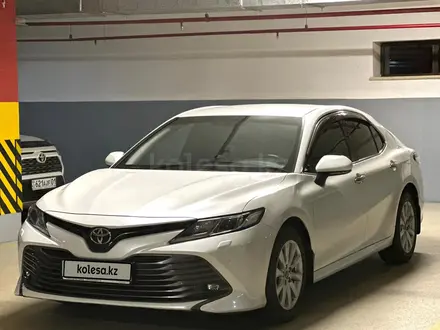 Toyota Camry 2020 года за 13 500 000 тг. в Астана – фото 17