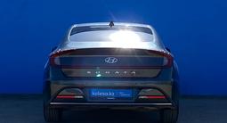 Hyundai Sonata 2022 года за 10 630 000 тг. в Алматы – фото 4