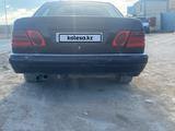 Mercedes-Benz E 280 1997 года за 800 000 тг. в Актау