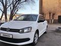 Volkswagen Polo 2015 года за 4 300 000 тг. в Уральск – фото 2