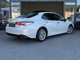 Toyota Camry 2018 года за 13 200 000 тг. в Шымкент – фото 4