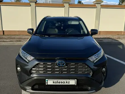 Toyota RAV4 2021 года за 18 200 000 тг. в Астана – фото 8