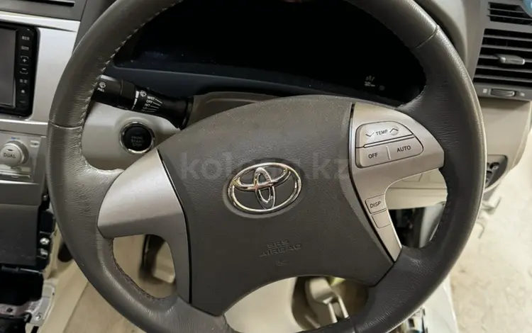 Руль оригинал в хорошем состоянии TOYOTA CAMRY 40 за 1 000 тг. в Астана