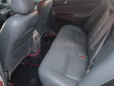 Toyota Camry 2005 года за 4 700 000 тг. в Актобе – фото 10