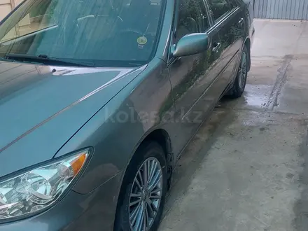 Toyota Camry 2005 года за 4 700 000 тг. в Актобе – фото 15